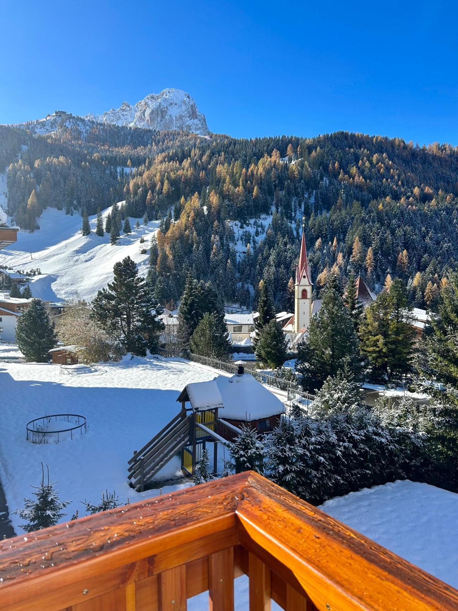 Residence Ravisa Dolomites Selva di Val Gardena Exteriör bild